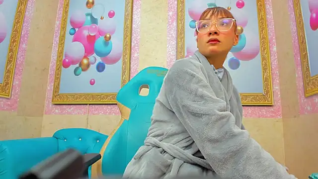 Jadde Greyy  online show from February 19, 3:28 am