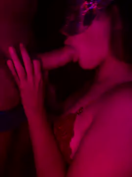 sextwox online show from January 11, 2:05 am