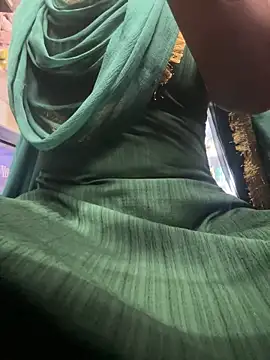 cute mahi001 online show from June 15, 1:55 pm