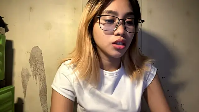 LenoraFrailey online show from January 16, 1:18 pm