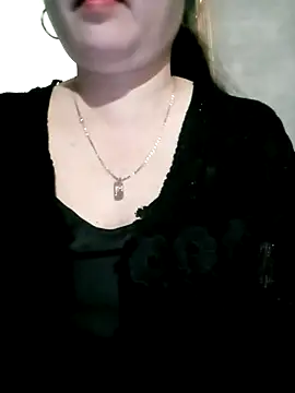 Dianna68 online show from December 17, 6:39 am