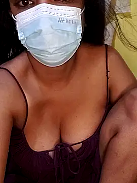 chuti gurl online show from February 23, 1:32 pm