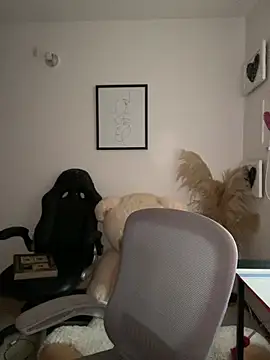 Zarahs Blare1 online show from July 9, 11:06 pm