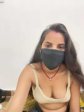 Pooja Love143 online show from April 5, 2:27 pm