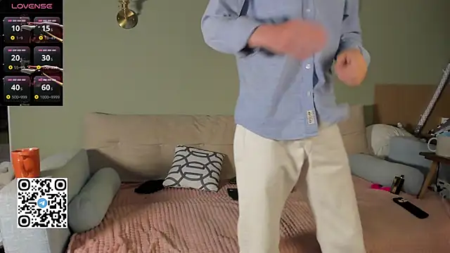 WeliosCouple online show from November 15, 7:20 am