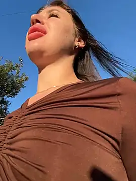 Lira Fayeee online show from June 11, 2:53 am