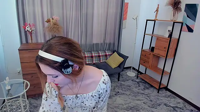 KymWestgaard online show from January 11, 9:25 am