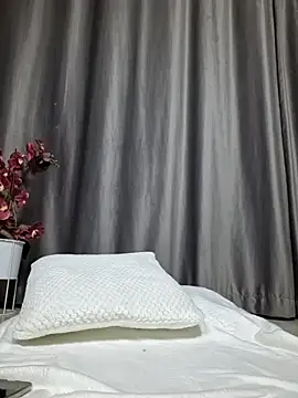 siamelton online show from April 14, 6:08 pm