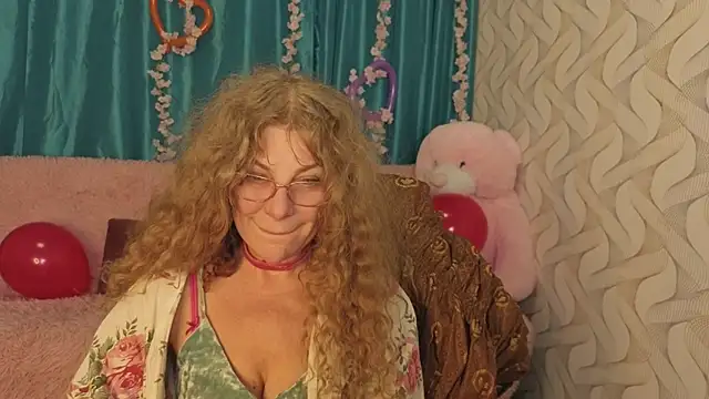 EvaTemptt online show from February 11, 3:46 pm