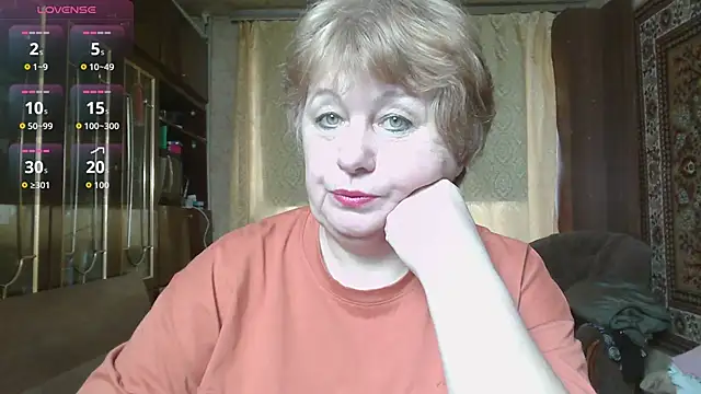 Casey peach online show from March 30, 4:01 am