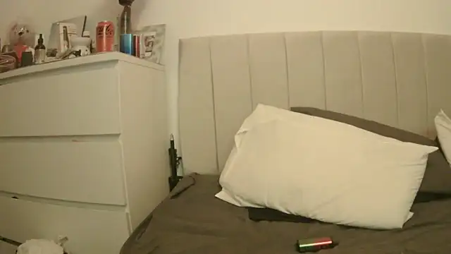 theblondecocklover online show from March 31, 8:31 pm