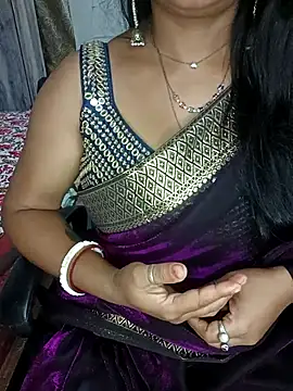 MAHI066 online show from April 20, 3:26 pm