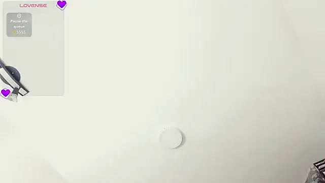 Agatha Dubois4  online show from March 7, 2:18 am