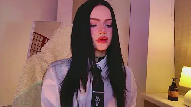 Dark Diva online show from June 4, 9:08 pm