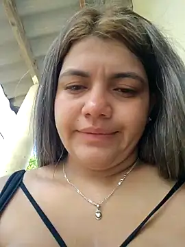 Ivy enjoy online show from April 9, 9:09 pm