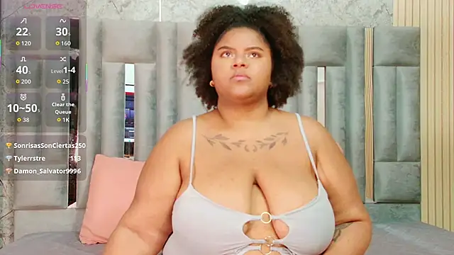 hotkittyebony online show from January 11, 8:03 pm