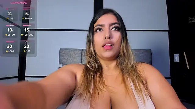 AmbarBrownn  online show from February 24, 9:24 pm