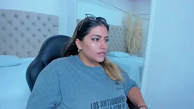 AmbarBrownn  online show from January 10, 9:52 pm