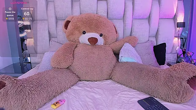  PaulinaDoll  online show from March 16, 4:59 am