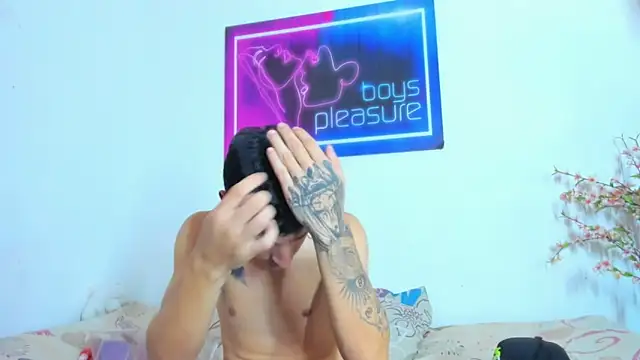 Pleasure boys hot online show from April 6, 5:47 pm