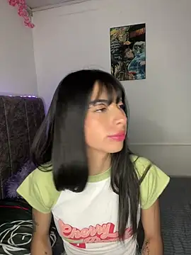 junorise23 online show from April 14, 7:41 am