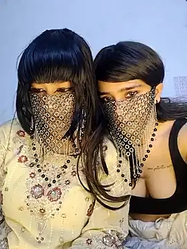 addictive me online show from April 19, 11:10 am