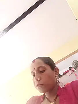 Karishma singh online show from February 6, 10:07 am