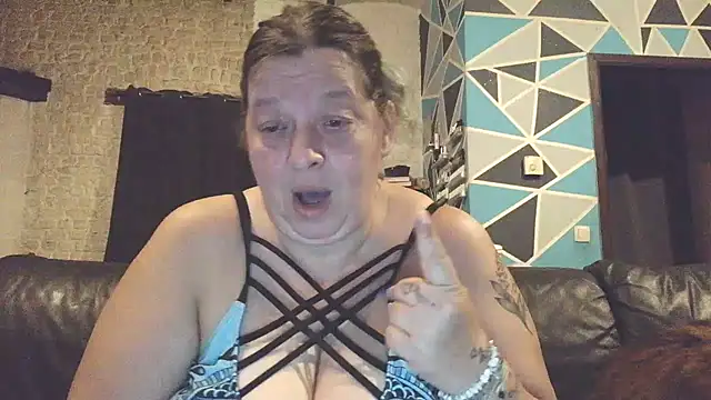 tigresse3 online show from July 30, 9:48 pm