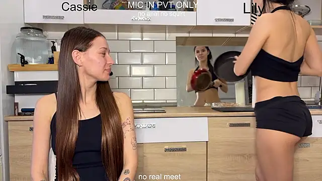 girls secrets online show from February 5, 11:24 am