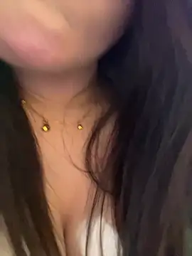 Molly-xiao online show from February 6, 10:40 am