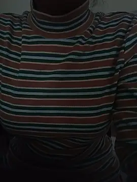 komal choudhary online show from January 12, 11:04 am