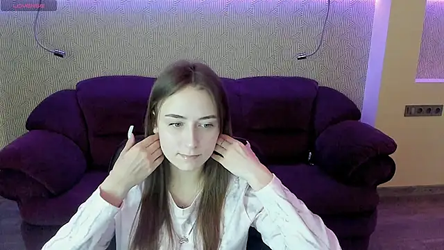 SerenityWild online show from January 16, 6:42 am