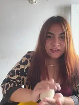 Isadora ryu online show from February 13, 2:30 pm