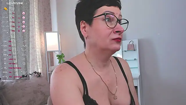 JennyMons online show from March 9, 8:28 am