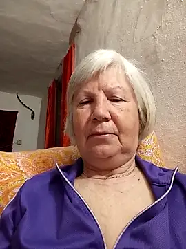 KlaudiaDarling online show from April 14, 10:54 pm