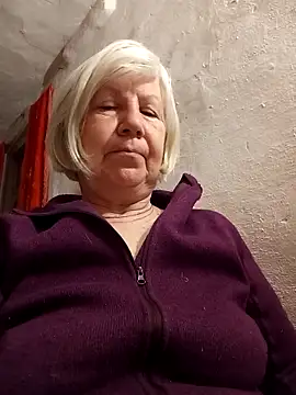 KlaudiaDarling online show from February 27, 1:49 am