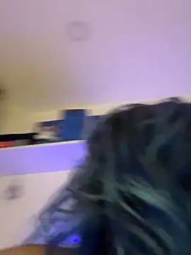 LunaisBack online show from April 21, 11:34 pm