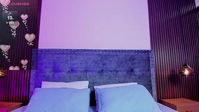 Chloe dolls18 online show from May 7, 8:56 pm