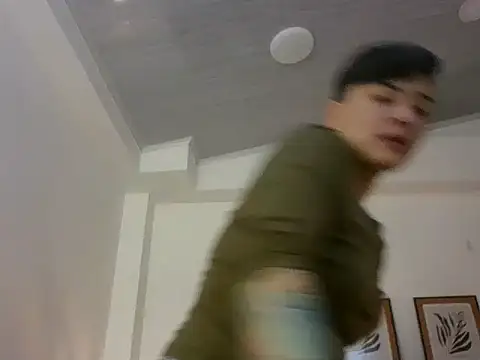 kat paradise online show from March 11, 11:47 am