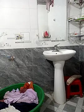 congchua977 online show from April 13, 6:25 am