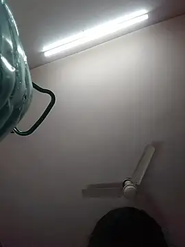 model simran online show from March 5, 2:24 pm