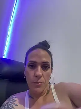 donatella07 online show from February 19, 2:33 am