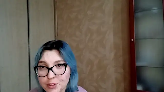 EvonTabb online show from January 13, 6:08 am