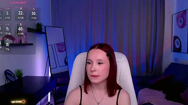 Haya Harareet online show from March 23, 8:53 am