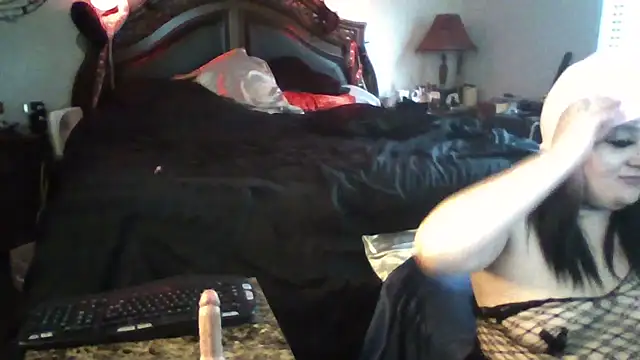 UnpleasantFan156 online show from April 30, 11:08 pm