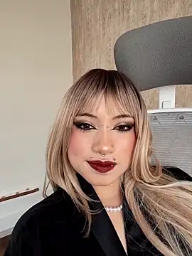 Sienna Desiree online show from March 23, 3:07 pm