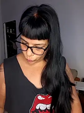 angielove1905 online show from February 8, 11:36 am