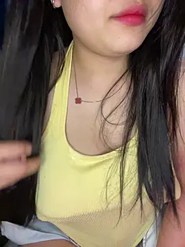 Linh DuongSexy online show from March 5, 4:36 pm