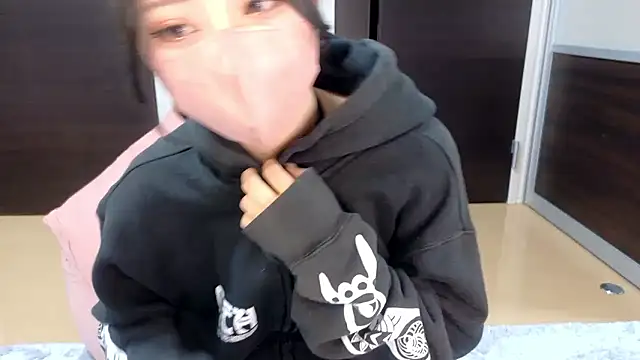 Sena o0 online show from March 30, 3:11 pm