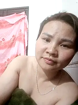 kira0021 online show from February 6, 1:47 pm